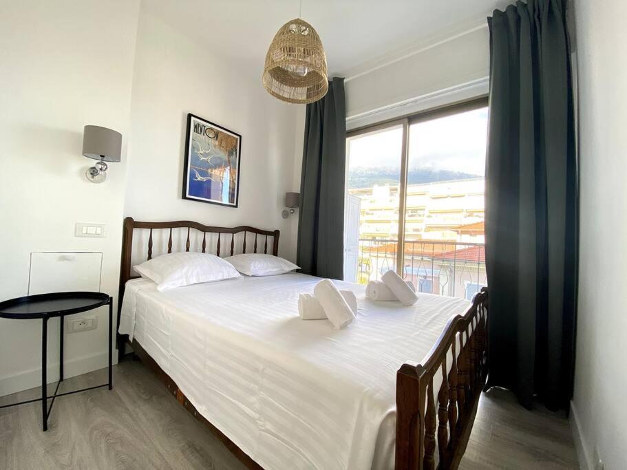 Le Garavan-Vue Mer-Plage-Clim-Terrasse Menton Exterior photo